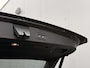 Volvo V60 T8 Plug-in hybrid AWD AUT8 455PK Ultimate Dark | Bowers & Wilkins audio | Geventileerde voorstoelen met massagefunctie | Verwarmde voorstoelen & Stuurwiel | 19" Black Edition Lichtmetalen velgen | Panoramadak | Adaptieve Cruise Control | BLIS Doedehoekdetectie
