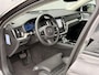 Volvo V60 T8 Plug-in hybrid AWD AUT8 455PK Ultimate Dark | Bowers & Wilkins audio | Geventileerde voorstoelen met massagefunctie | Verwarmde voorstoelen & Stuurwiel | 19" Black Edition Lichtmetalen velgen | Panoramadak | Adaptieve Cruise Control | BLIS Doedehoekdetectie