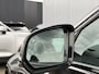 Volvo V60 T8 Plug-in hybrid AWD AUT8 455PK Ultimate Dark | Bowers & Wilkins audio | Geventileerde voorstoelen met massagefunctie | Verwarmde voorstoelen & Stuurwiel | 19" Black Edition Lichtmetalen velgen | Panoramadak | Adaptieve Cruise Control | BLIS Doedehoekdetectie
