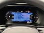 Volvo V60 T8 Plug-in hybrid AWD AUT8 455PK Ultimate Dark | Bowers & Wilkins audio | Geventileerde voorstoelen met massagefunctie | Verwarmde voorstoelen & Stuurwiel | 19" Black Edition Lichtmetalen velgen | Panoramadak | Adaptieve Cruise Control | BLIS Doedehoekdetectie