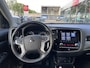 Mitsubishi Outlander 2.4 PHEV Intense | dealeronderhouden | Trekhaak | Fabrieksgarantie T/M 25-05-2029| Navigatie via Carplay/Android |
