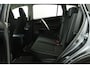 Toyota RAV4 2.5 Hybrid AWD Style | 1650kg trekgewicht | Keyless Entry | Camera | Navigatie | Electrische Achterklep | Trekhaak |