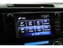 Toyota RAV4 2.5 Hybrid AWD Style | 1650kg trekgewicht | Keyless Entry | Camera | Navigatie | Electrische Achterklep | Trekhaak |