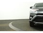 Toyota RAV4 2.5 Hybrid AWD Style | 1650kg trekgewicht | Keyless Entry | Camera | Navigatie | Electrische Achterklep | Trekhaak |