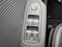 Renault Captur 1.3 mild hybrid 160 R.S. Line / Stoel Stuurwiel Verwarming / BOSE Audio / Adaptieve Cruise Control / Navigatie /