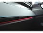 Lynk & Co 01 1.5 Plug-in Hybrid 261PK | Panoramadak | Adaptieve cruise control | Keyless | Verwarmbare voorstoelen | 20 inch Lichtmetalen velgen | Elektrische Achterklep | Apple CarPlay | Android Auto | Getint Glas | Donkere Hemelbekleding | Bind Spot Information | 360 Graden Parkeercamera | Draadloze Telefoonlader | Stoelverwarming