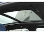 Lynk & Co 01 1.5 Plug-in Hybrid 261PK | Panoramadak | Adaptieve cruise control | Keyless | Verwarmbare voorstoelen | 20 inch Lichtmetalen velgen | Elektrische Achterklep | Apple CarPlay | Android Auto | Getint Glas | Donkere Hemelbekleding | Bind Spot Information | 360 Graden Parkeercamera | Draadloze Telefoonlader | Stoelverwarming
