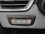 Renault Clio 1.0 TCe 90 GPF techno Handgeschakeld / Fabrieksgarantie tot 04-2027 / Dealer onderhouden / Pack winter / Achteruitrijcamera / Stuur-en Stoelverwarming / Apple Carplay Android Auto / Navigatie /