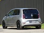 Volkswagen Up! 1.0 R-Line | cruise control | stoelverwarming | achteruitrijcamera | bluetooth