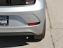 Volkswagen Up! 1.0 R-Line | cruise control | stoelverwarming | achteruitrijcamera | bluetooth