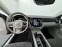 Volvo V60 2.0 B4 Inscription Automaat - Schuif/kantel dak - Achteruitrijcamera - Electrische Trekhaak