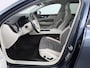 Volvo V60 2.0 B4 Inscription Automaat - Schuif/kantel dak - Achteruitrijcamera - Electrische Trekhaak