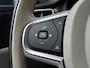 Volvo V60 2.0 B4 Inscription Automaat - Schuif/kantel dak - Achteruitrijcamera - Electrische Trekhaak