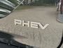 Mitsubishi Outlander 2.4 PHEV BlackEdition NIEUW UIT VOORRAAD LEVERBAAR | BlackEdition | Lederen Bekleding | Verwarmbare stoelen | Stoelventilatie voor | Adaptieve Cruise Control | Parkeersensoren voor- en achter | Verwarmbare achterbank | Panoramadak Elektrisch | 8 jaar fabrieksgarantie