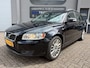 Volvo V50 2.0 Momentum 146PK Trekhaak,Clima,Cruise,ElektrRamen+Spiegels,Radio/Cd-Speler,Dakrail,Leder,Bluetooth,Parkeersensoren