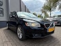 Volvo V50 2.0 Momentum 146PK Trekhaak,Clima,Cruise,ElektrRamen+Spiegels,Radio/Cd-Speler,Dakrail,Leder,Bluetooth,Parkeersensoren