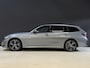 BMW 3-Serie Touring 330e | M-pakket | Lederen sportstoelen | Harman/Kardon | Sfeerverlichting | Full LED