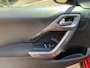 Peugeot 2008 BLUE LION 1.2 PureTech-110pk Navigatie | Cruise control | AIRCO | Parkeersensoren | Panoramadak | Bluetooth | LM-velgen 16inch