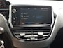Peugeot 2008 BLUE LION 1.2 PureTech-110pk Navigatie | Cruise control | AIRCO | Parkeersensoren | Panoramadak | Bluetooth | LM-velgen 16inch