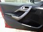 Peugeot 2008 BLUE LION 1.2 PureTech-110pk Navigatie | Cruise control | AIRCO | Parkeersensoren | Panoramadak | Bluetooth | LM-velgen 16inch