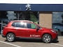 Peugeot 2008 BLUE LION 1.2 PureTech-110pk Navigatie | Cruise control | AIRCO | Parkeersensoren | Panoramadak | Bluetooth | LM-velgen 16inch