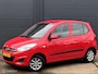 Hyundai i10 1.1 i-Drive Cool 5 deurs - AIRCO - LM VELGEN - EL. RAMEN - CPV - RADIO/CD MP3 - AUX/IPOD/USB - STUURBEKRACHTIGING - NL AUTO - APK TM 26-11-2026 -