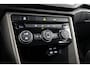 Volkswagen T-Roc 1.0 TSI Style | Adaptieve cruise control | Navigatie | Parkeersensoren