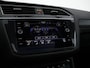 Volkswagen Tiguan 1.4 TSI 245pk DSG eHybrid R-Line Business+ · SOH 91,6% · Camera · Panoramadak · Head-Up · Dodehoeksensor · Apple/Android Car Play · 20'' Inch · Stoelverwarming ·
