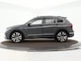 Volkswagen Tiguan 1.4 TSI 245pk DSG eHybrid R-Line Business+ · SOH 91,6% · Camera · Panoramadak · Head-Up · Dodehoeksensor · Apple/Android Car Play · 20'' Inch · Stoelverwarming ·