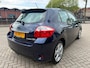 Toyota Auris 1.8 Full Hybrid Dynamic