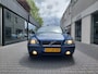 Volvo S60 2.4 Dealer onderhouden 19 jaar dezelfde eigenaar Origineeel NL Cruise en Climate Controle Laatse beurt bij 244.000KM