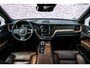 Volvo XC60 2.0 Recharge T6 AWD Inscription | Plug-in Hybrid (PHEV) | Luchtvering | Trekhaak | Harman Kardon Audio | Panoramadak | Stoelverhogers | Achteruitrijcamera | Parkeersensoren | Elektrisch Verstelbare Voorstoelen | Elektrische Achterklep | BLIS | Cruise Control Adaptief | Navigatie