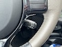 Toyota Yaris 1.5 Full Hybrid Bi-Tone Plus | Trekhaak, Panoramadak, Navigatie, Keyless, 16 inch, Cruise control, Armsteun, Spoiler, Privacy glass