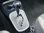 Toyota Yaris 1.5 Full Hybrid Bi-Tone Plus | Trekhaak, Panoramadak, Navigatie, Keyless, 16 inch, Cruise control, Armsteun, Spoiler, Privacy glass