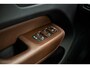 Volvo XC60 2.0 Recharge T6 AWD Inscription | Plug-in Hybrid (PHEV) | Trekhaak | Panoramadak | Elektrisch Verstelbare Voorstoelen | Achteruitrijcamera | Parkeersensoren | Keyless Entry | Elektrische Achterklep | NavigatieDC |