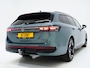 Volkswagen Passat Variant 1.5 eHybrid R-Line Edition | Panoramadak | Vol Leder | Harman/Kardon | HUD | Massage | Trekhaak