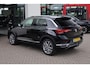 Volkswagen T-Roc 1.5 TSI Sport NL auto 1ste eigenaar door ons onderhouden, 18" LMV, trekhaak, privacy glas, zwarte hemel, digital cockpit, navigatie, Full led, ACC en app connect