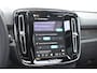 Volvo EX40 Single Motor Extended Range Ultra 82 kWh Navigatie / 360 Camera / 20'' velgen / Panorama schuif-kanteldak / Harman Kardon / Elektrisch verstelbare stoelen met geheugen / Stoelverwarming / Stuurverwarming
