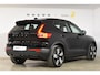 Volvo EX40 Single Motor Extended Range Ultra 82 kWh Navigatie / 360 Camera / 20'' velgen / Panorama schuif-kanteldak / Harman Kardon / Elektrisch verstelbare stoelen met geheugen / Stoelverwarming / Stuurverwarming