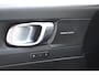 Volvo EX40 Single Motor Extended Range Ultra 82 kWh Navigatie / 360 Camera / 20'' velgen / Panorama schuif-kanteldak / Harman Kardon / Elektrisch verstelbare stoelen met geheugen / Stoelverwarming / Stuurverwarming