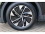 Volkswagen ID.4 Pro Performance 77 kWh | BTW | CAMERA | TREKHAAK | ACC | STOELVERWARMING |