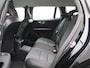 Volvo V60 2.0 T6 Plug-in hybrid AWD Essential Bright | WORDT VERWACHT | Apple Carplay / Android Auto | Camera | Parkeersensoren | Stoelverwarming | Stuurverwarming |