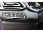 Hyundai i30 1.5 T-GDi MHEV Premium Sky Fastback, Full Options