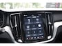 Volvo V60 2.0 T8 Plug-in Hybrid 456 PK AWD Ultimate Dark, Panoramadak, H/K Sound, 360 Camera