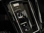 Volkswagen Golf 2.0 TSI R-Line | Automaat | Camera | ACC | Clima | Pano | Navi | Stoel / Stuur verwarming | Lm velgen | ( Vestiging - Nieuwegein )