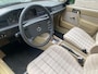 Mercedes-Benz 190-Serie 2.0 Bj 1988 Automaat Uniek Schuurvonds moet gezien worden !!