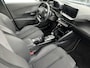 Peugeot 2008 Hybrid 136 GT