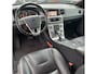 Volvo V60 2.0 T4 Summum | Adaptieve Cruise Control | Stoel-/Stuurverwarming | Parkeersensoren Voor en Achter | Parkeercamera | Keyless Entry | Trekhaak |