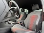 Volkswagen Golf 2.0 TSI GTI TCR | AKRA | DCC | Camera | Z-PERFORMANCE | R600 | Keyless | Side Assist | CarPlay | ACC