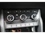 Skoda Karoq 1.0 TSI Ambition Business achetruitrijcamera, privacy glas, 19''LMV, pdc voor en achter, navigatie, climatronic, licht en regensensoren, mistlampen